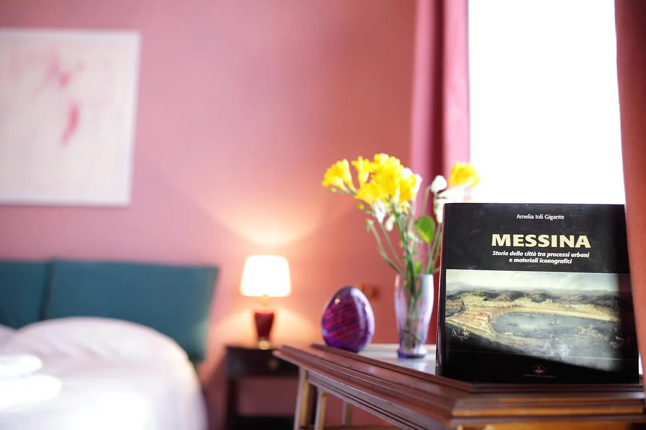 Town House Messina Paradiso Bed & Breakfast